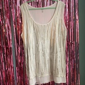 White and gold tank